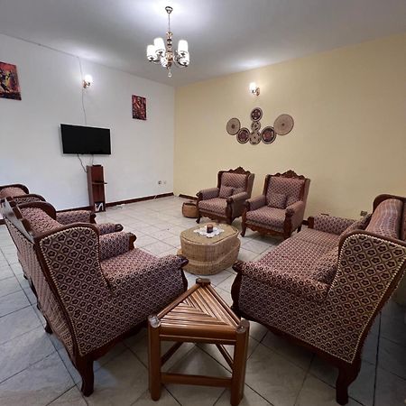Ma Cabane Yaounde Exterior photo