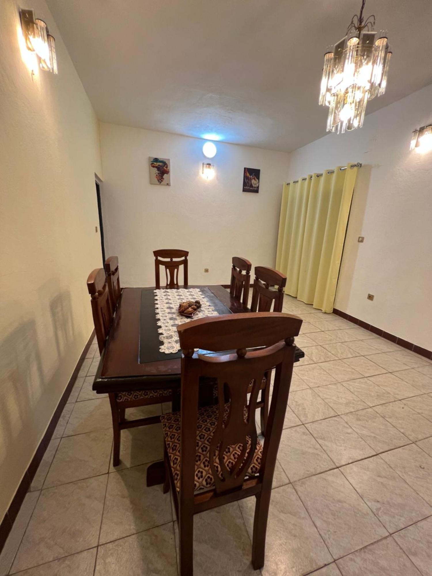 Ma Cabane Yaounde Exterior photo